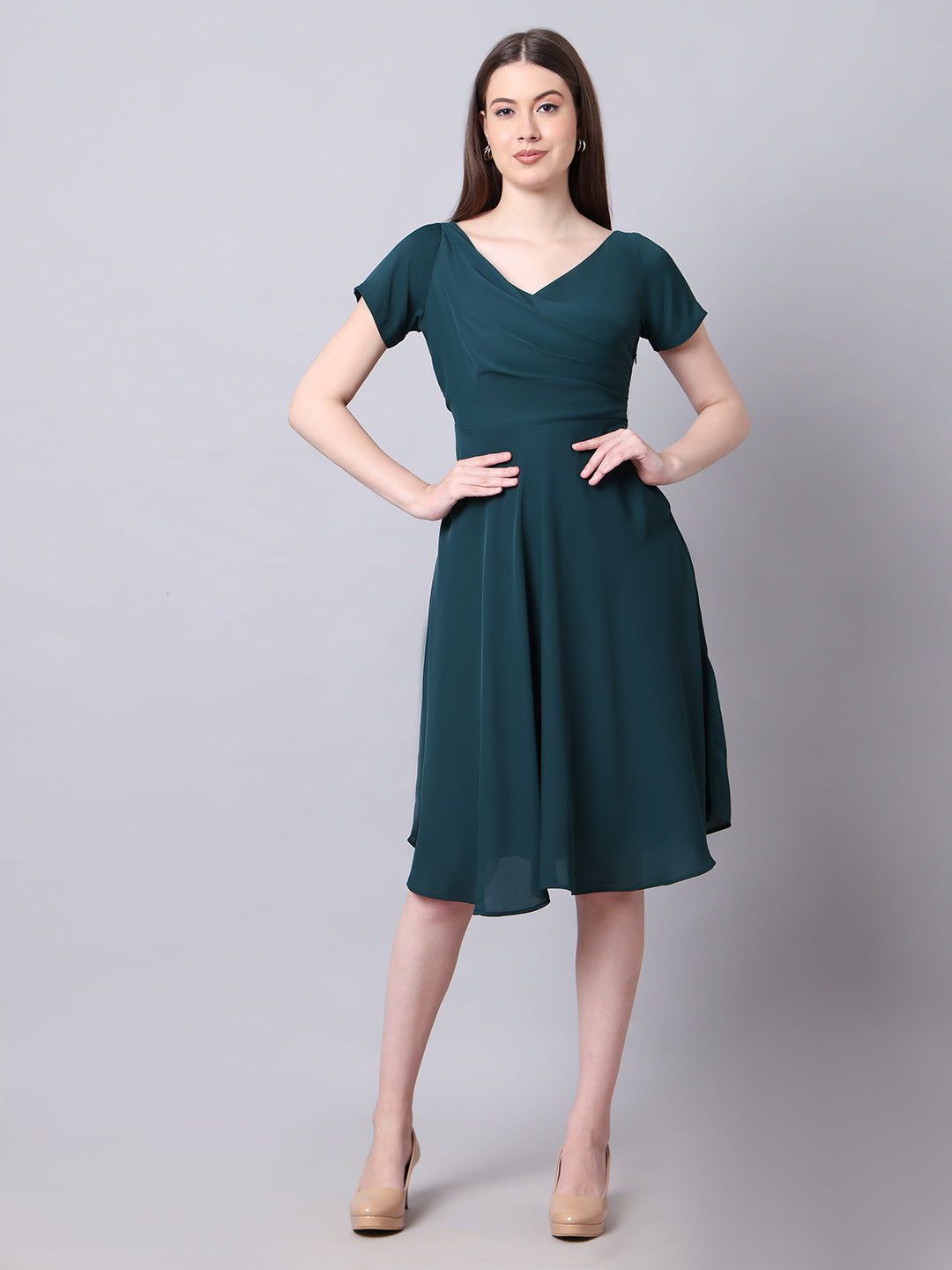 Exude Intrepid V-Neck Front Pleat Dress with Pockets Emerald