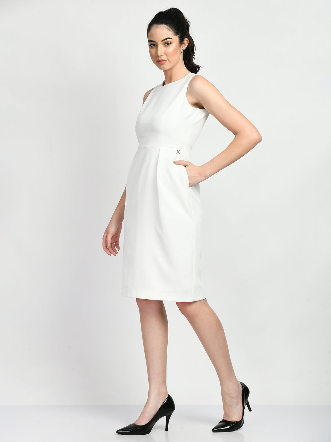 Exude Courage Sleeveless Sheath Dress White Dresses