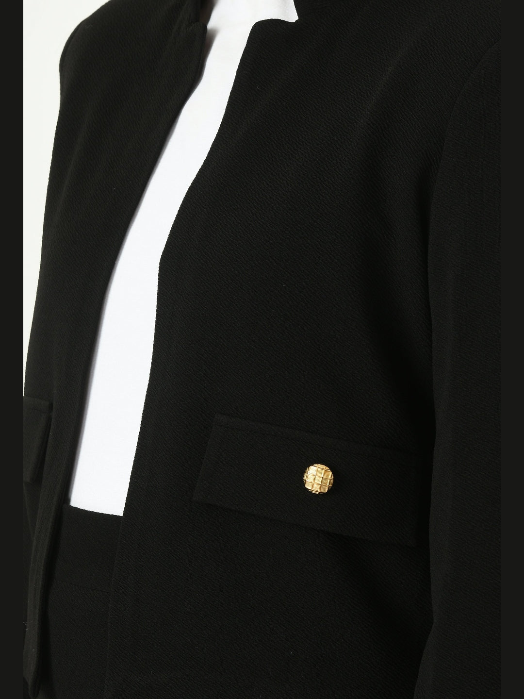 Exude Triumph Mandarin Collar Crop Blazer Black Blazers